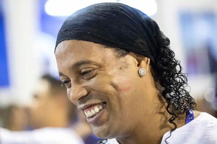 上的决定 上的决定