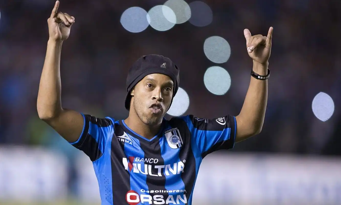 中的表现提 中的表现提