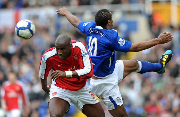 力提供了坚 力提供了坚